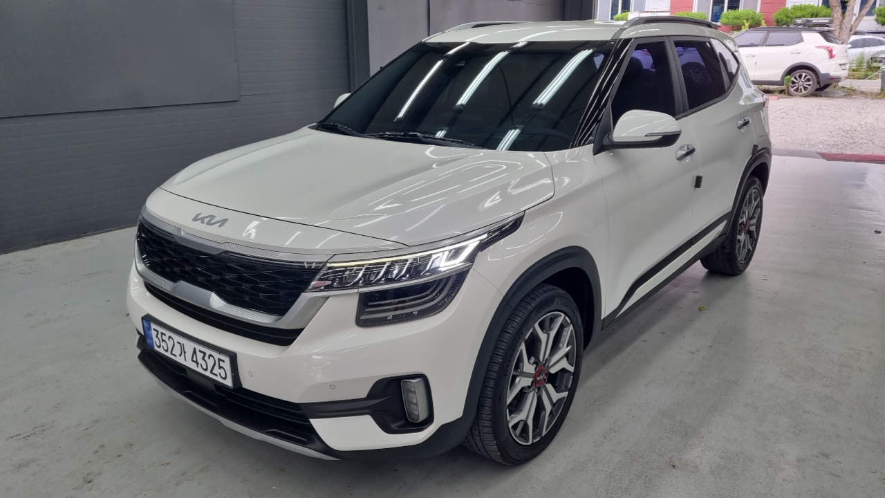 Kia Seltos 2022 thumb 4