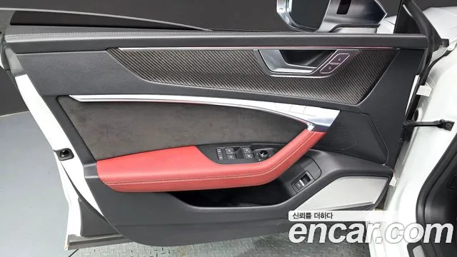 Audi S7 2021 thumb 12
