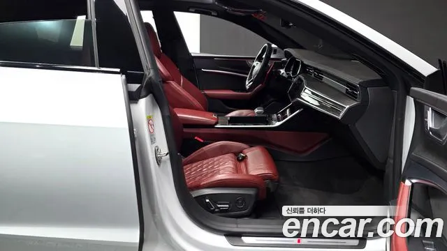 Audi S7 2021 thumb 6