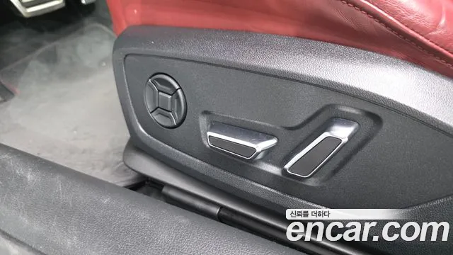 Audi S7 2021 thumb 4