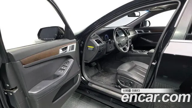 Hyundai Genesis 2016 thumb 2