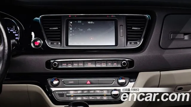 Kia Carnival 2016 thumb 7