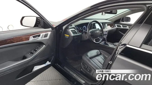 Hyundai Genesis 2014 thumb 6