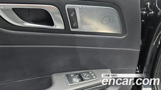 Mercedes-Benz AMG GT 2016 thumb 6
