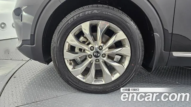 Kia Sorento 2017 thumb 7
