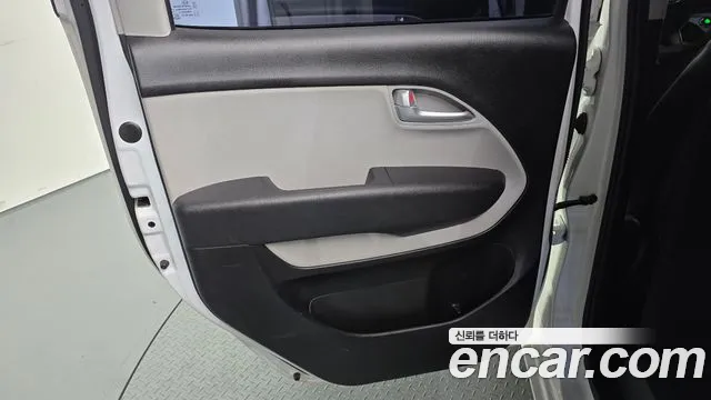 Kia Ray 2021 thumb 11