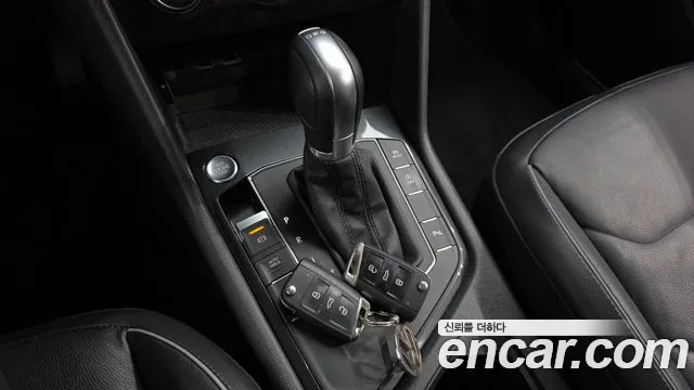 Volkswagen Tiguan 2018 thumb 10