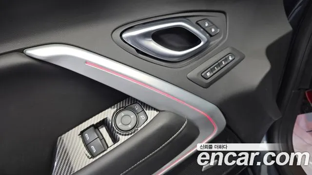 Chevrolet Camaro 2019 thumb 6