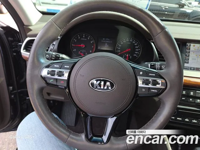 Mercedes-Benz S-Class 2014 thumb 6