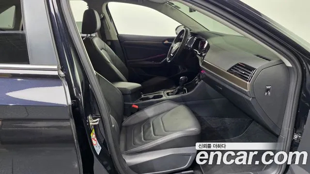 Volkswagen Jetta 2021 thumb 9