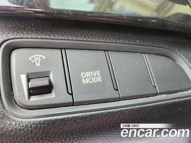 Hyundai Grandeur 2013 thumb 11