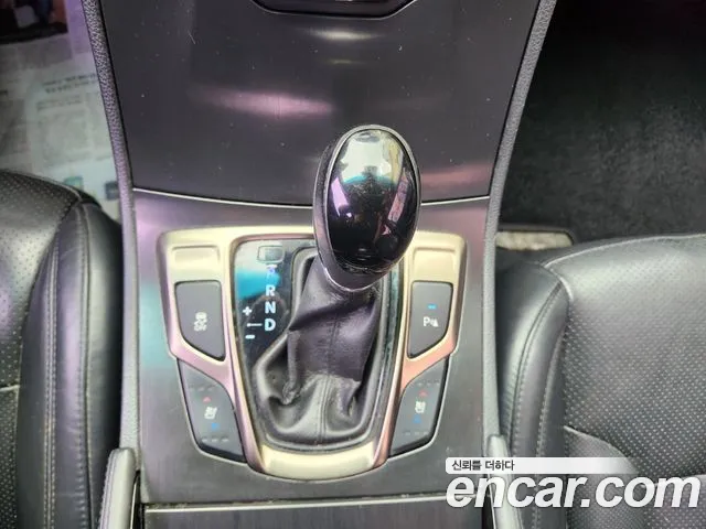 Hyundai Grandeur 2013 thumb 4