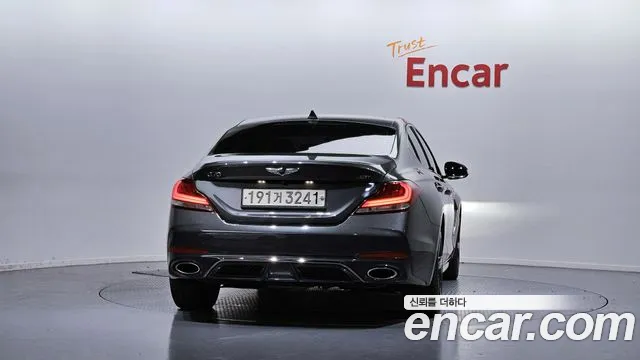 Genesis G70 2019 thumb 10