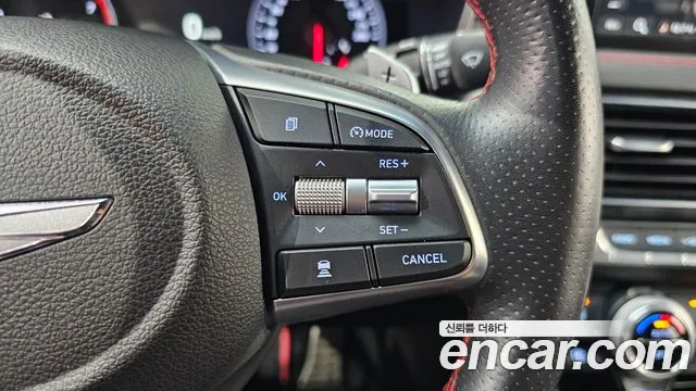 Genesis G70 2019 thumb 4