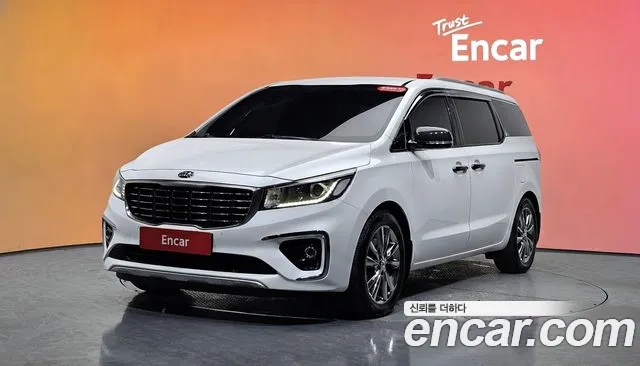 Kia Carnival 2019 thumb 3