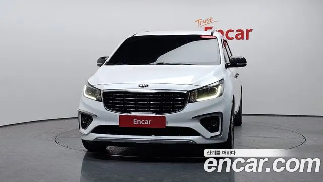 Kia Carnival 2019 thumb 7