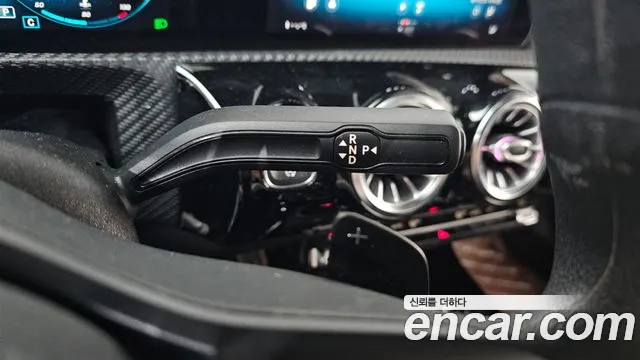 Mercedes-Benz A-Class 2020 thumb 7
