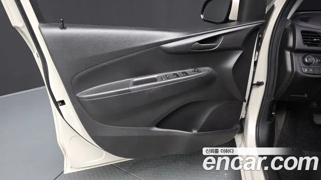 Chevrolet Spark 2015 thumb 9