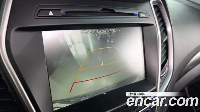 Hyundai Santafe 2017 thumb 4
