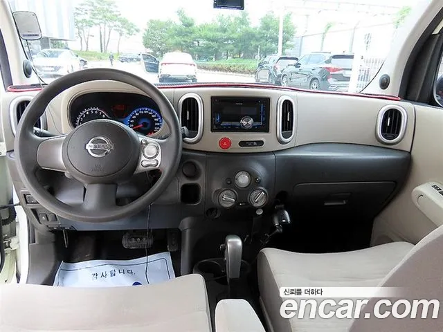 Nissan Cube 2011 thumb 8