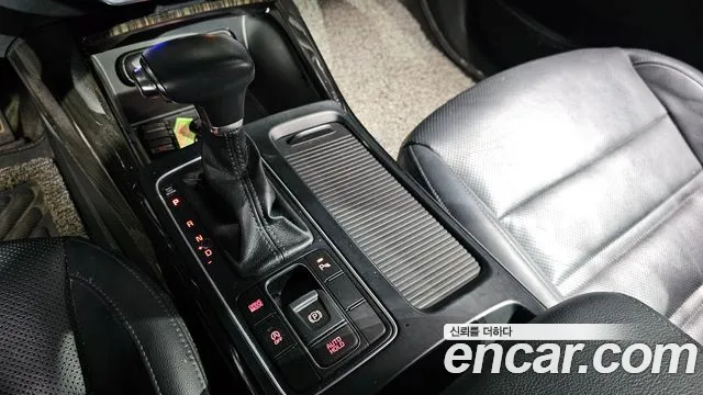 Kia Sorento 2017 thumb 8
