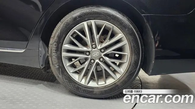 Hyundai Grandeur 2018 thumb 7