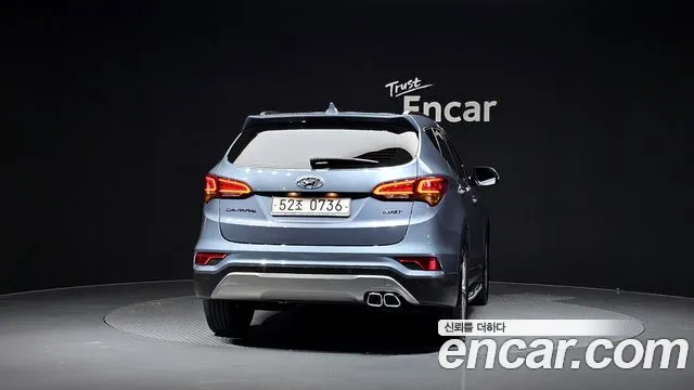 Hyundai Santafe 2016 thumb 4
