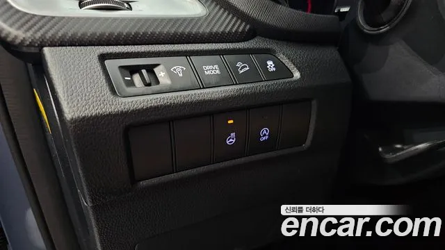 Hyundai Santafe 2016 thumb 2