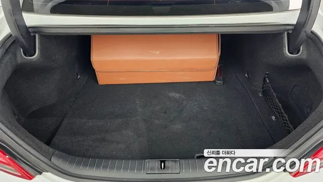 Genesis G70 2019 thumb 4