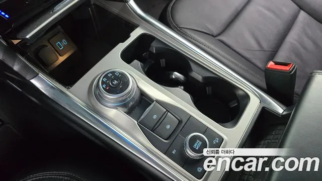 Ford Explorer 2021 thumb 9