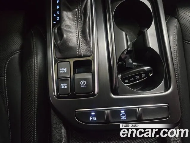 Hyundai Grandeur 2017 thumb 8