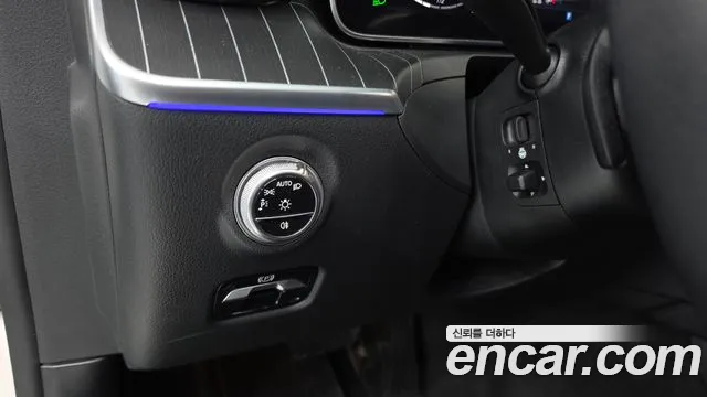 Mercedes-Benz C-Class 2022 thumb 12