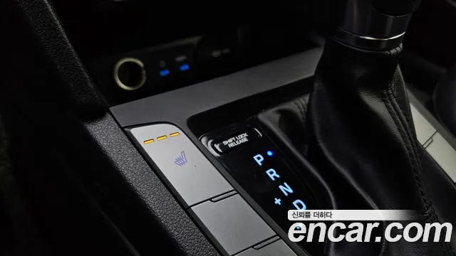 Hyundai Avante 2018 thumb 6