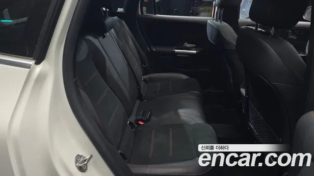 Mercedes-Benz A-Класс 2020 thumb 4