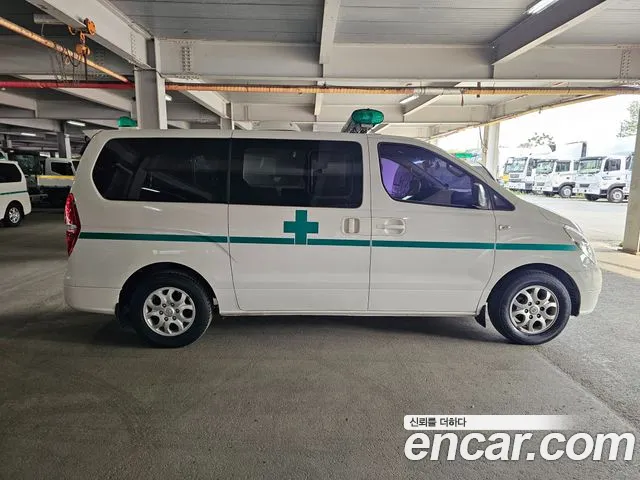 Hyundai Staria 2015 thumb 6