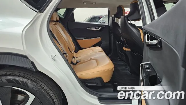 Kia EV6 2023 thumb 12