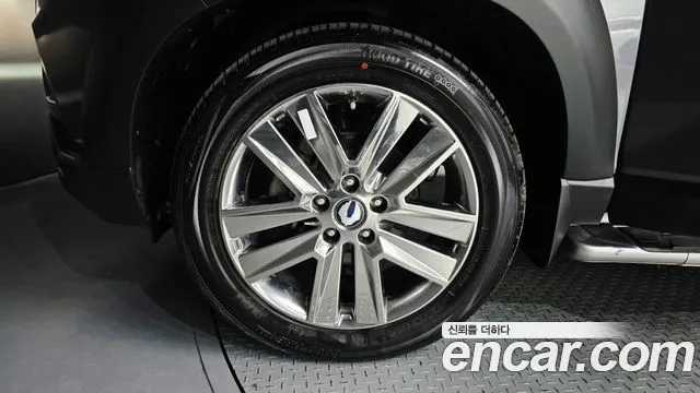 KGM Rexton 2020 thumb 10