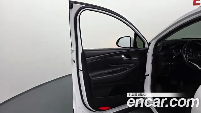 Hyundai Santa Fe 2023 thumb 11
