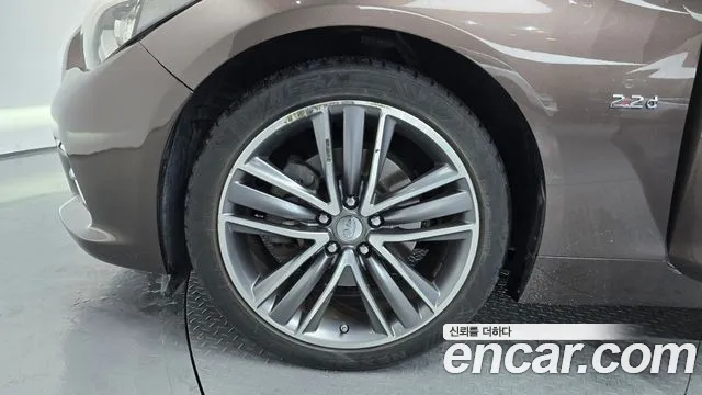 Infiniti Q50 2014 thumb 5