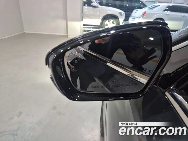 Hyundai Grandeur 2017 thumb 9