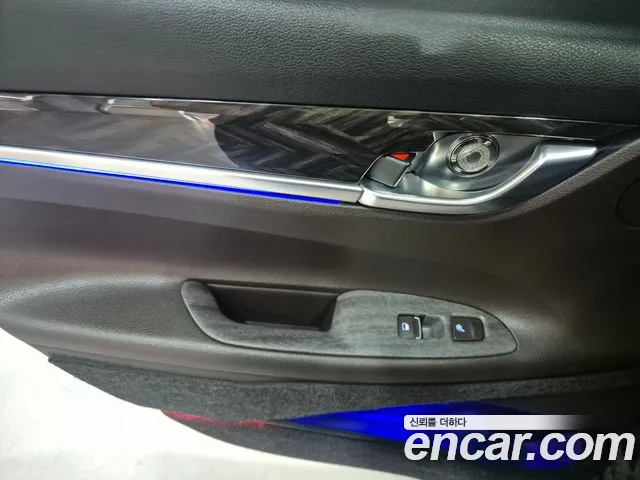Hyundai Grandeur 2017 thumb 12