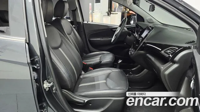 Chevrolet Spark 2021 thumb 6