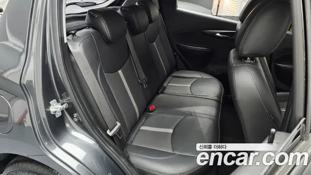 Chevrolet Spark 2021 thumb 3