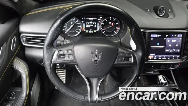Maserati Levante 2021 thumb 7