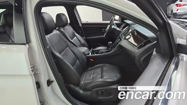 Ford Taurus 2015 thumb 3