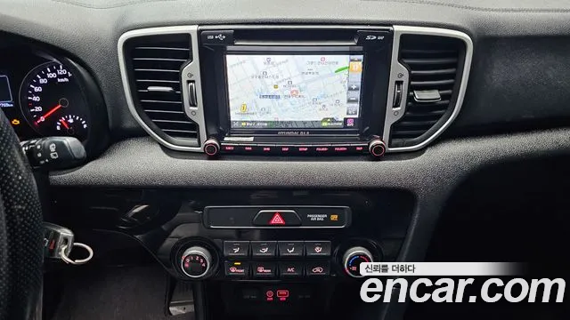 Kia Sportage 2016 thumb 3