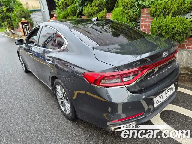 Hyundai Grandeur 2018 thumb 4