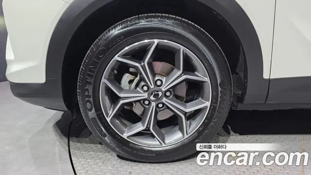 KGM Korando 2019 thumb 10