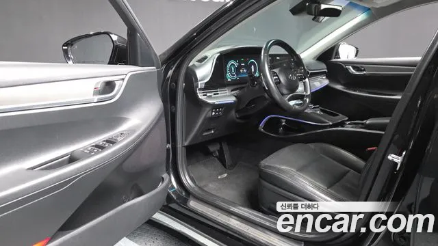 Hyundai Grandeur 2021 thumb 2