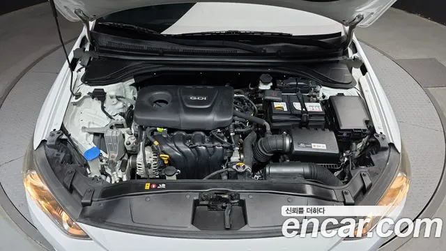 Hyundai Avante 2016 thumb 2